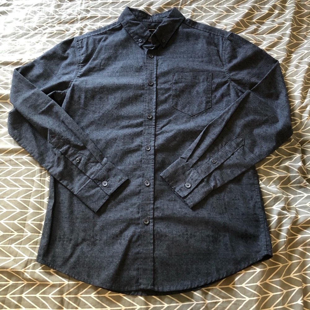 Black button up long sleeve | Size S